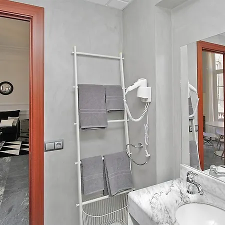 Plaza Constitucion - Larios Appartement